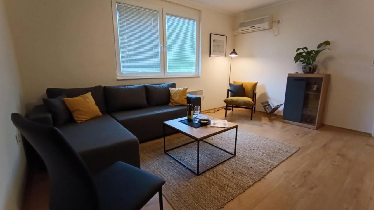 Apartman Taca 수보티차 외부 사진